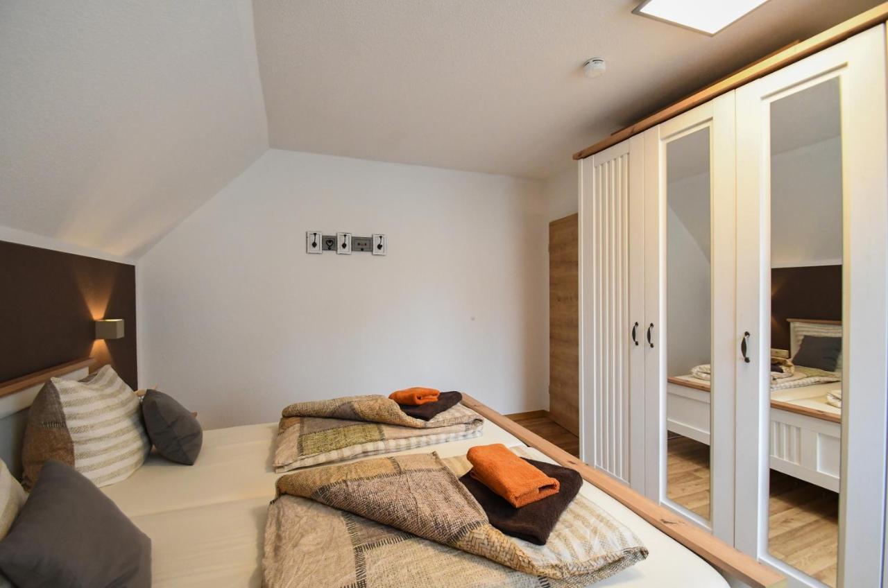 Ferienwohnung Weitblick Mit Logia 로베 외부 사진